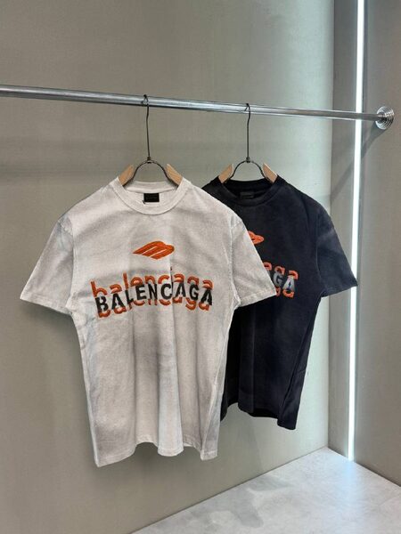 Apparel — TGO9Wie3wpzC view 3