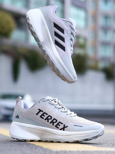 Men's Sneakers — TGOD7punoU7I