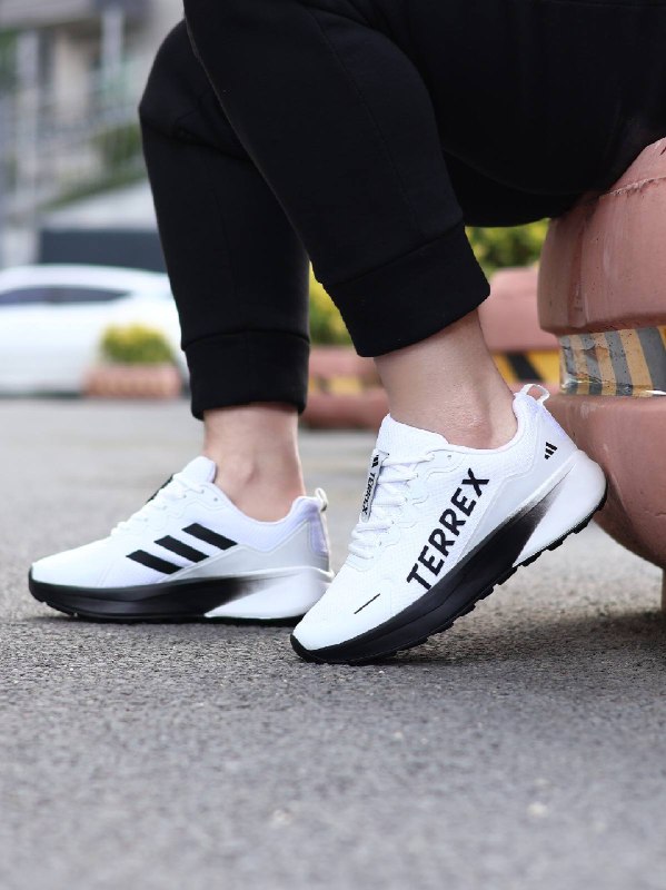 Men's Sneakers — TGOD7punoU7I view