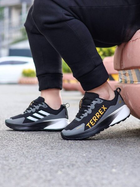 Men's Sneakers — TGOD7punoU7I view 3