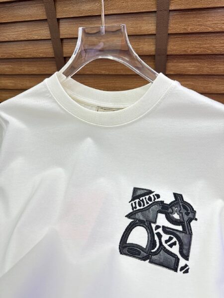 Apparel — TGOKpFYfejxB view 4
