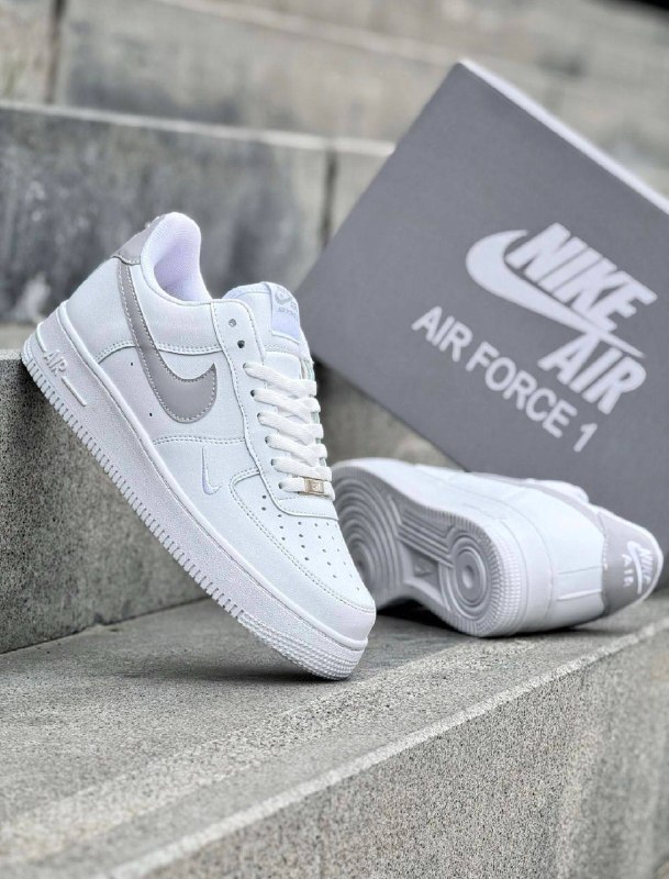 Men's Sneakers — TGOPfnY5TJAL view