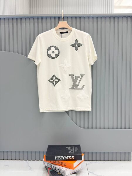 Apparel — TGO_VgrS64sn