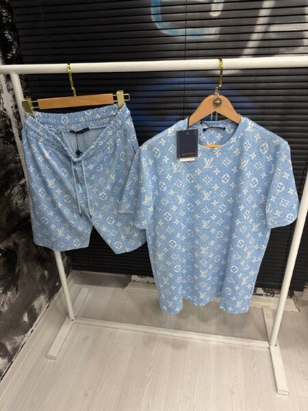 Apparel — TGOaJZcAyvfp view 2