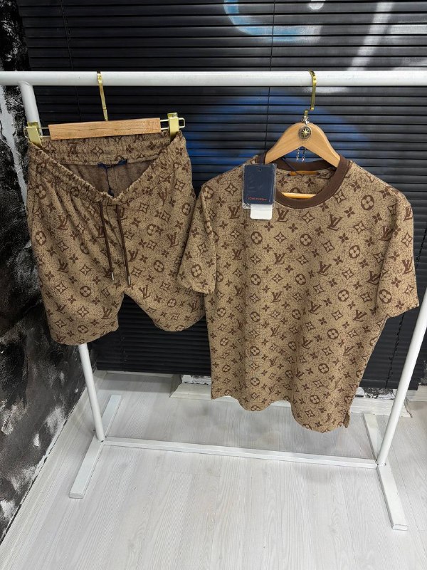 Apparel — TGOaJZcAyvfp view