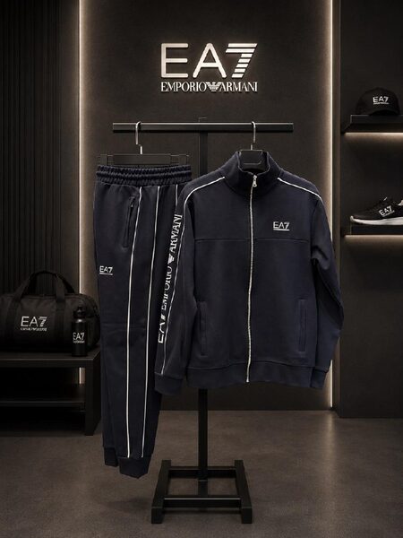 Apparel — TGOf07_WYnbQ