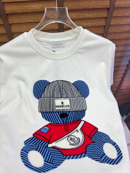 Apparel — TGOfFd9xoXMF view 2