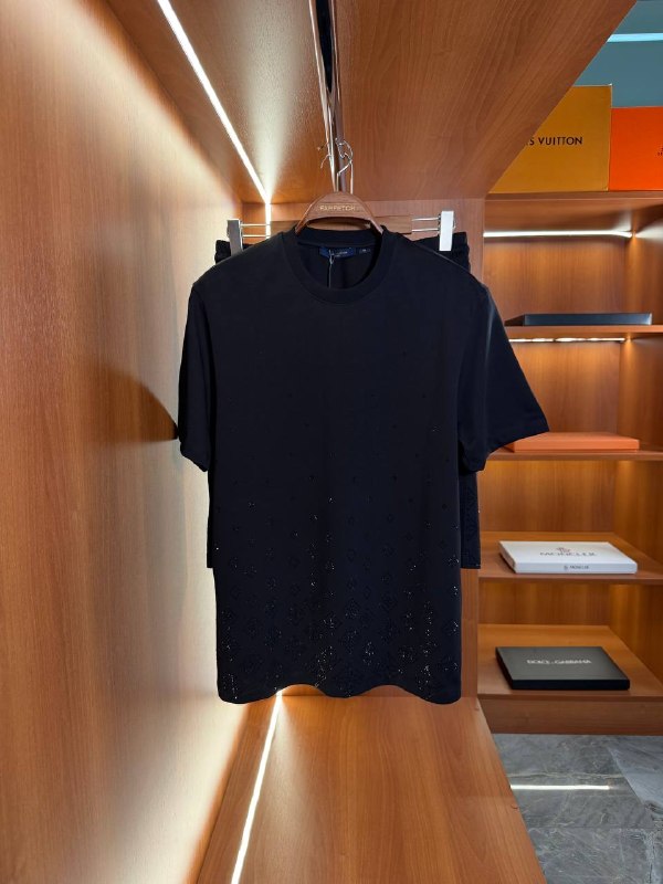 Apparel — TGOnmx2HSU3L