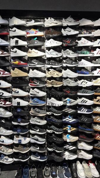 Men's Sneakers — TGP8Bep_bxVC view 4