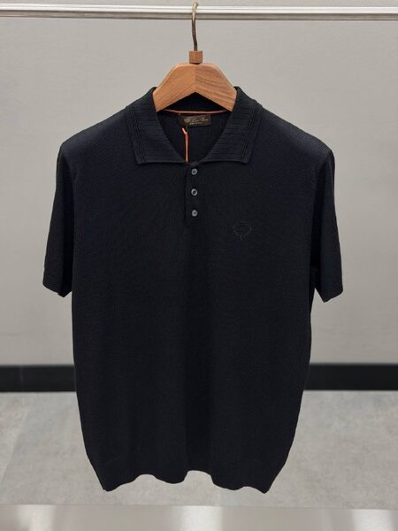Apparel — TGPA7V5UTXwk view 4