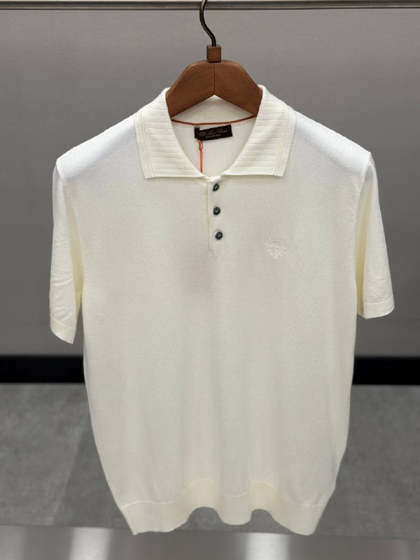 Apparel — TGPA7V5UTXwk view