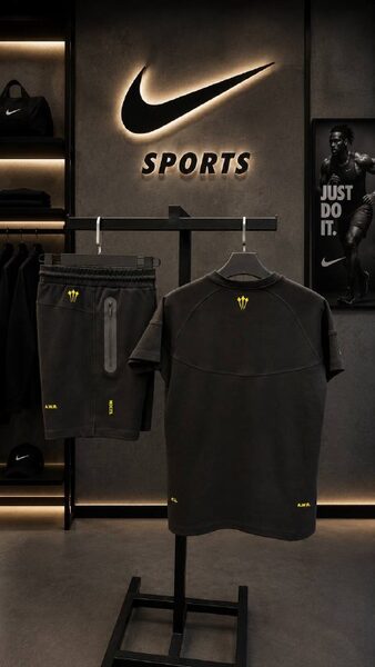 Apparel — TGPE1IKi6PUA view 4