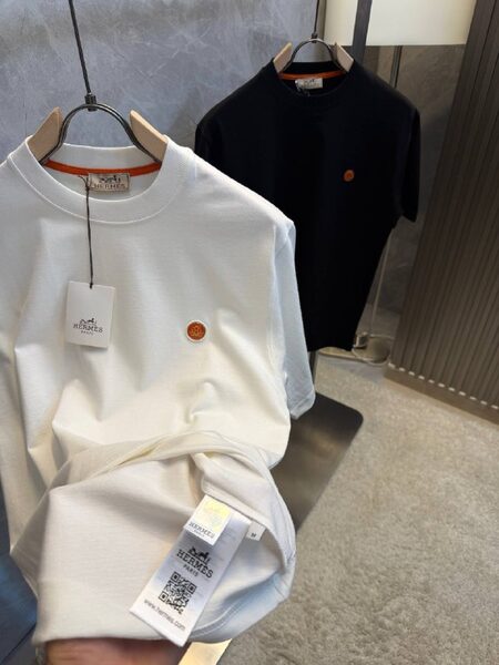 Apparel — TGPFJqBrmPlK view 4