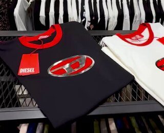 Apparel — TGPFyjkZOIVY view 3