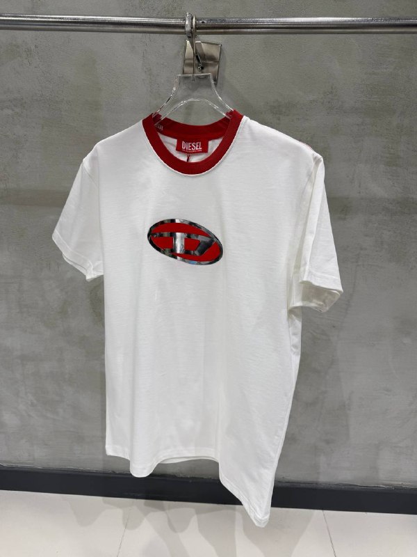 Apparel — TGPFyjkZOIVY view
