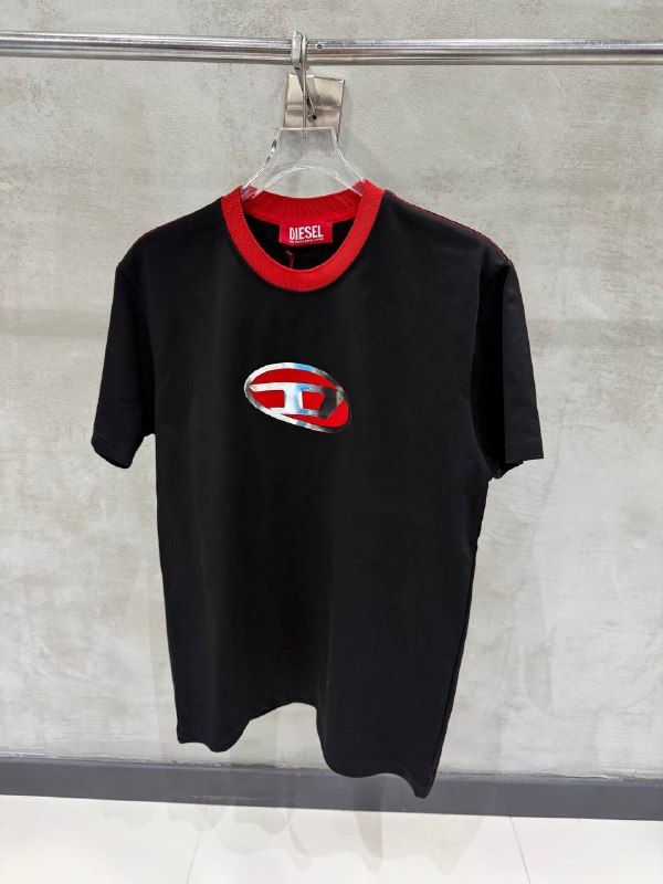Apparel — TGPFyjkZOIVY view