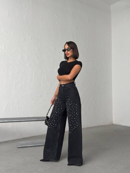 Apparel — TGPJKH3ocFEf view 2