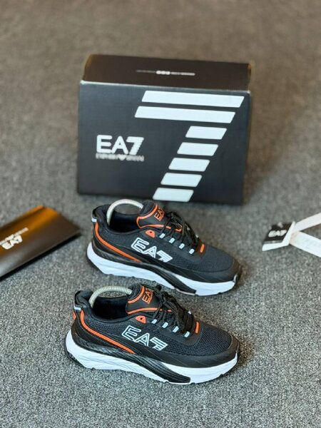 Men's Sneakers — TGPPt07tWdGN view 2