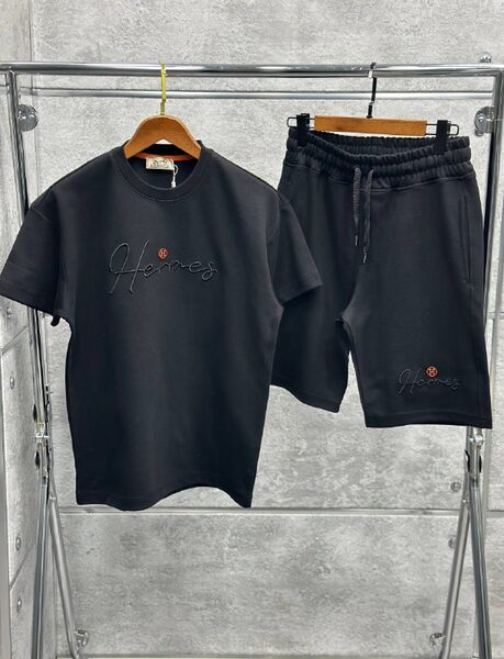 Apparel — TGPm6VsHijHP