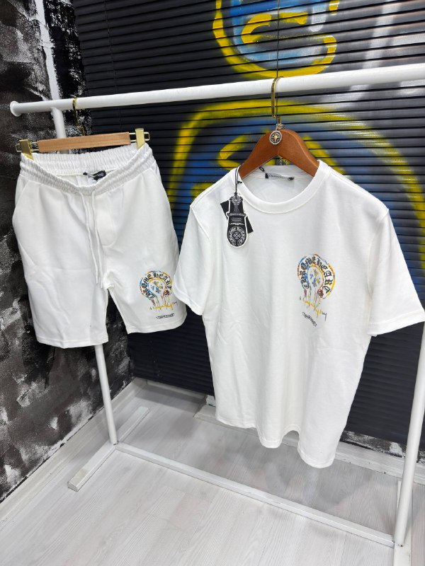 Apparel — TGPujvLGi79p view