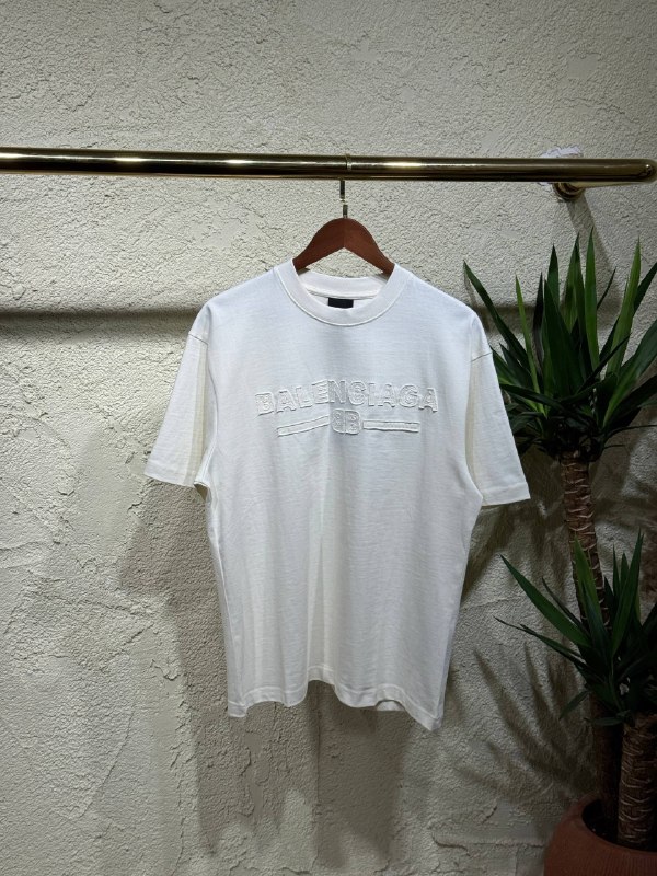 Apparel — TGPypXQvRKeG view