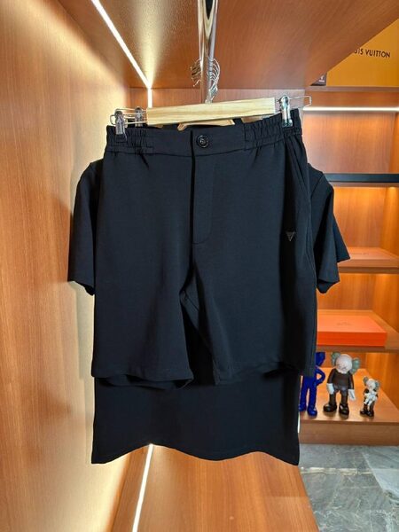 Apparel — TGQ-g5h-qD3o view 2