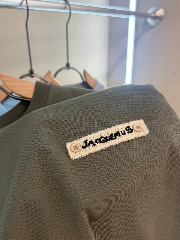 Apparel — TGQ1olP8I7-U view