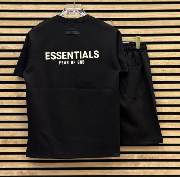 Apparel — TGQ3MtKIxyNh
