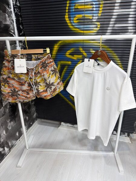 Apparel — TGQEUGeTIjpY