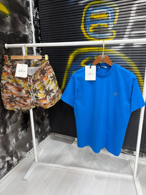 Apparel — TGQEUGeTIjpY view