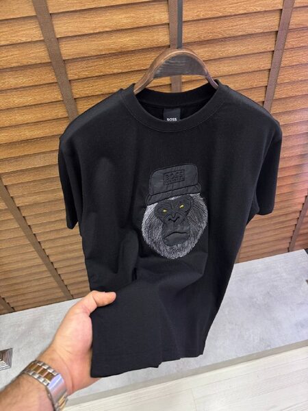 Apparel — TGQI56nBUfPx view 3