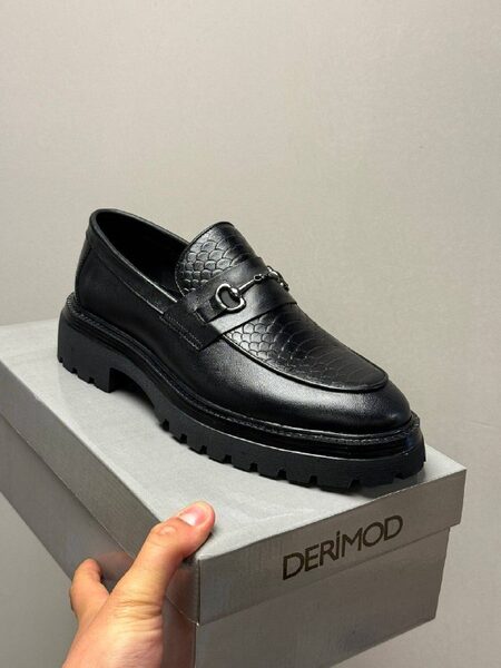 Men's Sneakers — TGQJ-uD1fBlP view 2