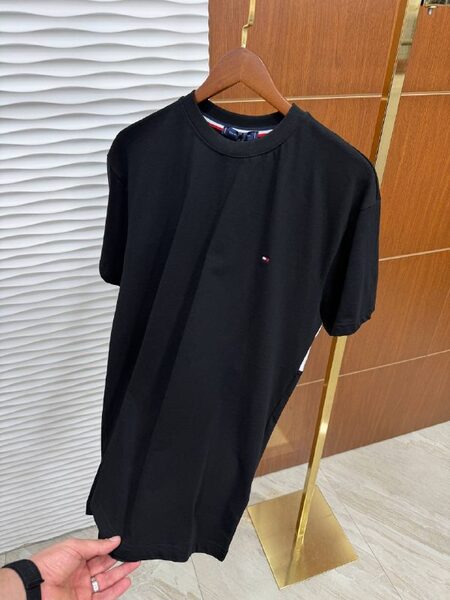 Apparel — TGQJfKHp5U0w view 2