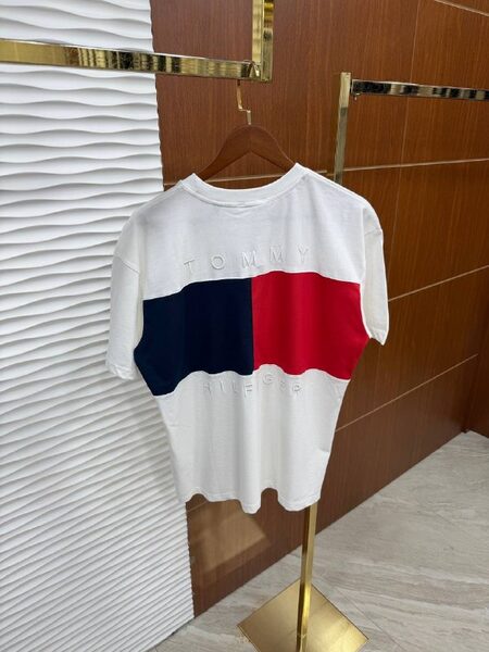 Apparel — TGQJfKHp5U0w view 8