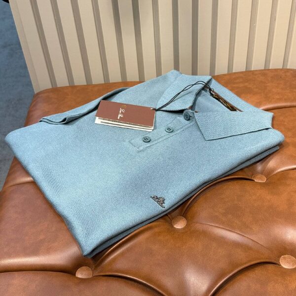 Apparel — TGQJfpHarnN5 view 6