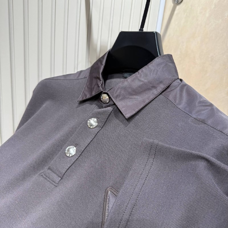 Apparel — TGQMT2B2iGyw view