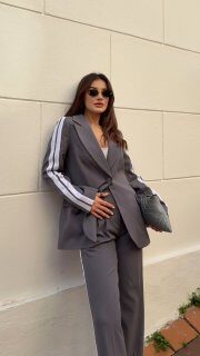 Apparel — TGQOxceZWfKI view 3