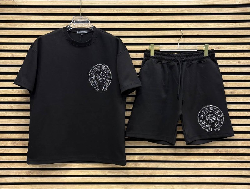 Apparel — TGQUWm-O_jGb