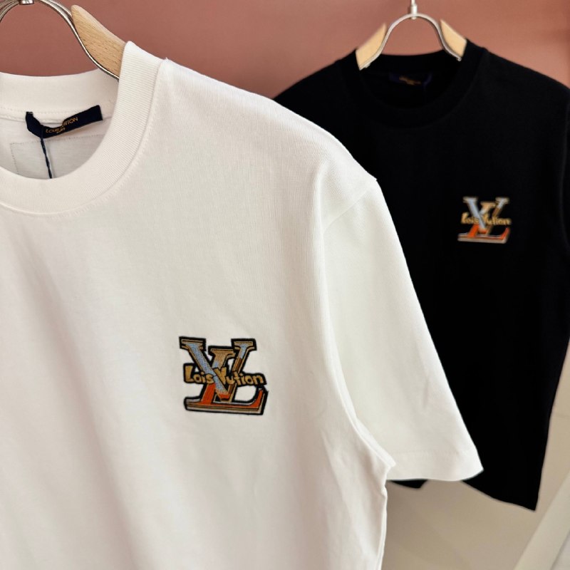 Apparel — TGQVVU_AhsCM view
