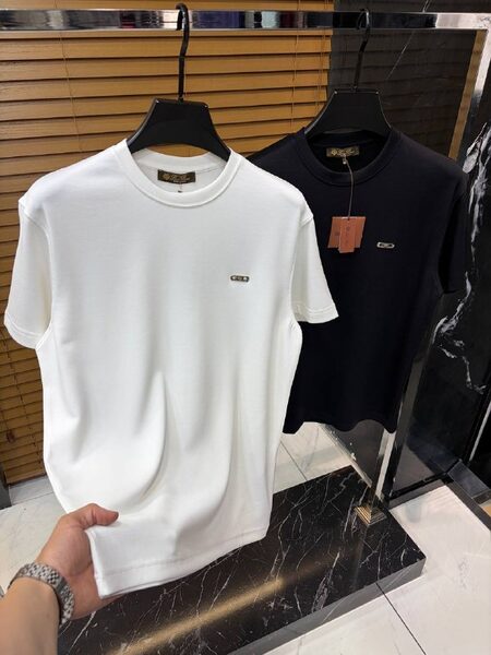 Apparel — TGQW_RqlJbxA