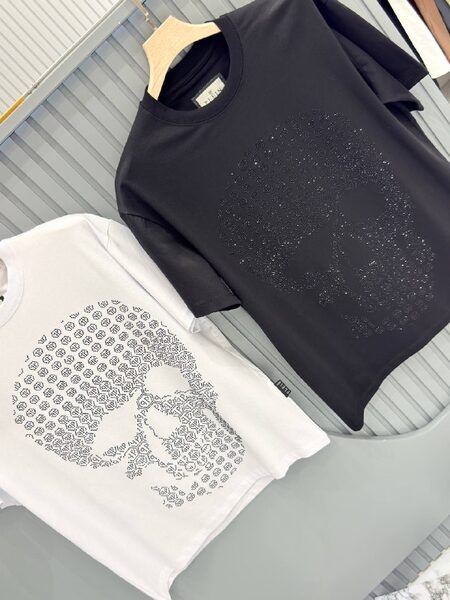 Apparel — TGQfvWQipv2X view 4
