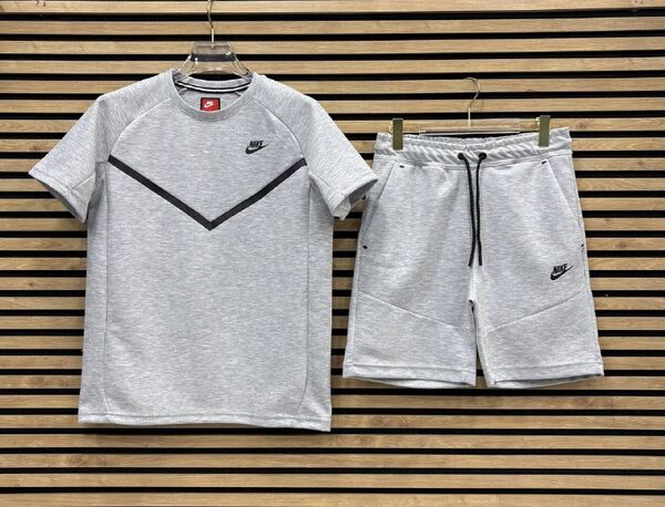Apparel — TGQgBMO8xKJ9 view 5