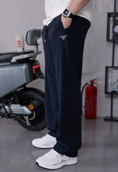 Apparel — TGQi7K1hgRO4 view 4