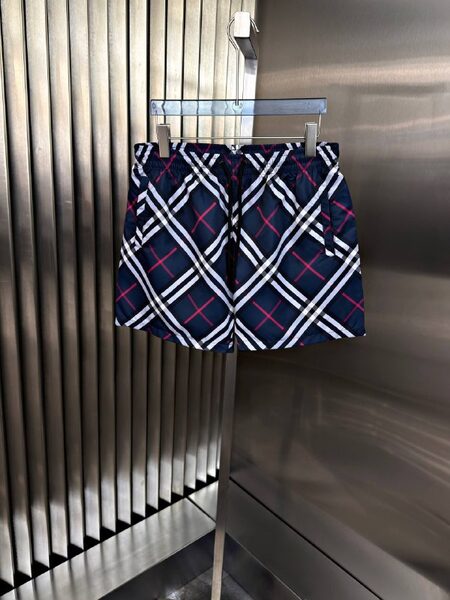 Apparel — TGQvoLz-H4uQ