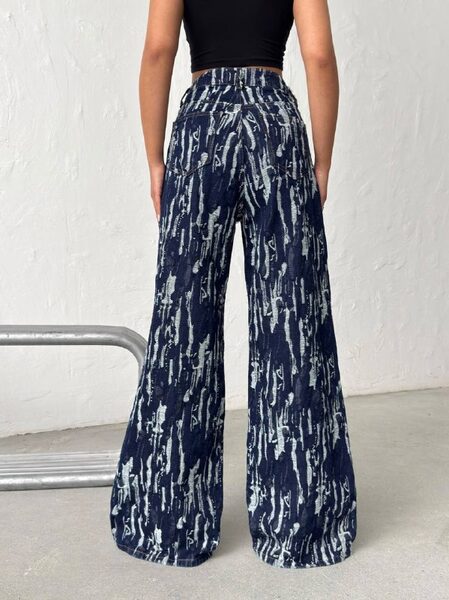 Apparel — TGQx-DMA2Ez6 view 2