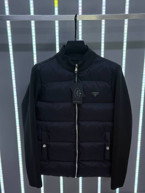 Apparel — TGR5vcYYMrLv