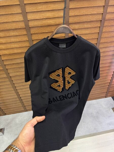 Apparel — TGR6PSn9LrKZ view 3
