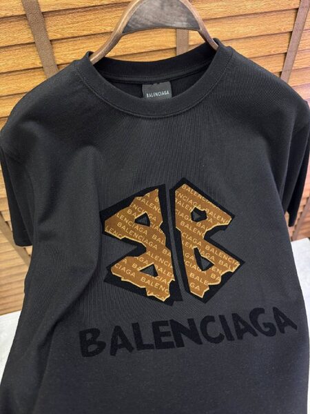 Apparel — TGR6PSn9LrKZ view 4