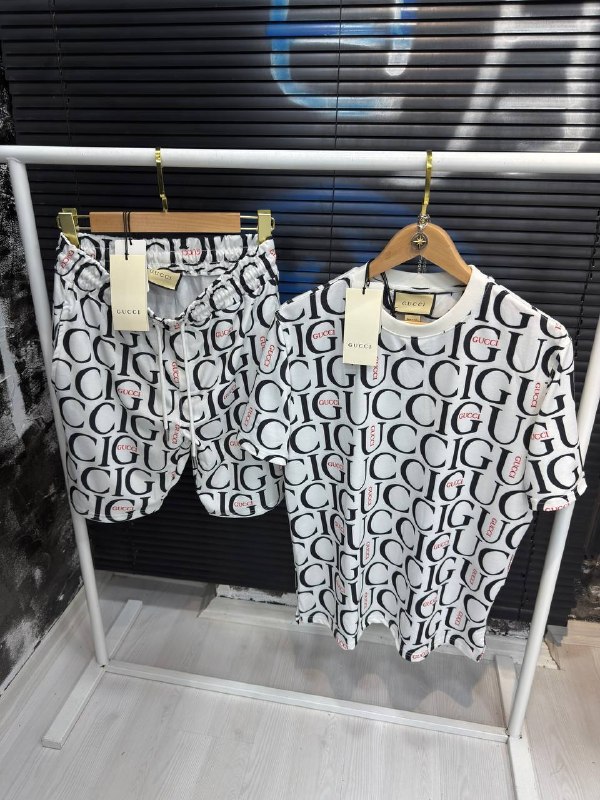 Apparel — TGRIgVFHefo7 view