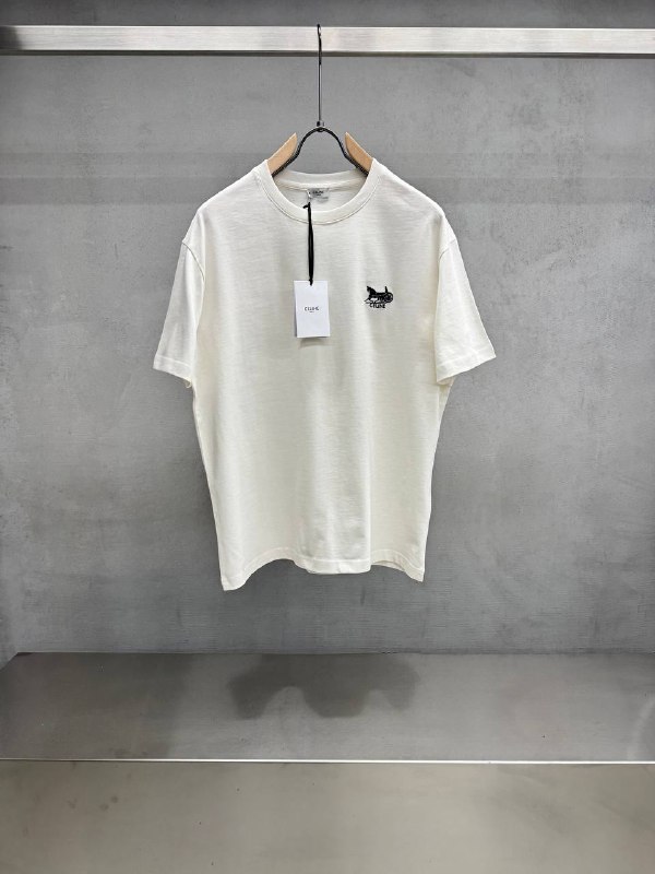 Apparel — TGRPv-pGoiVZ view